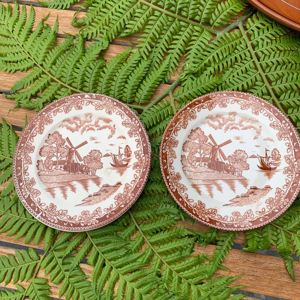 Vintage Porcelain Plates Japan